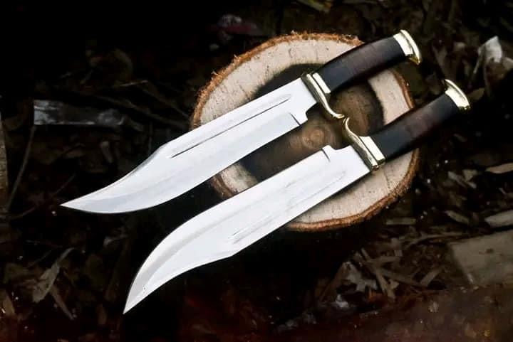 J2 steel handmade crocodile Dundee Bowie knife