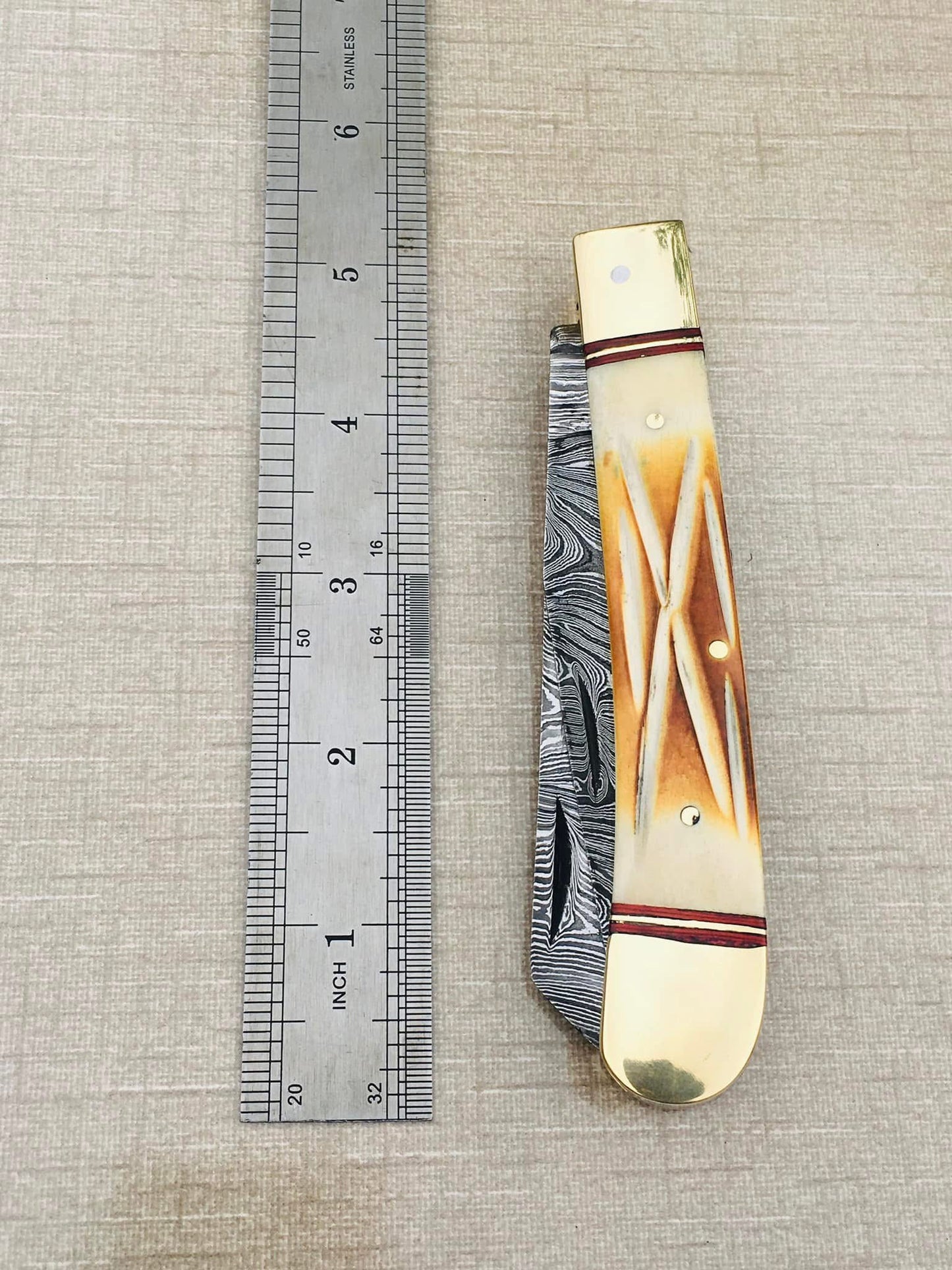 Damascus steel handmade Trapper knife