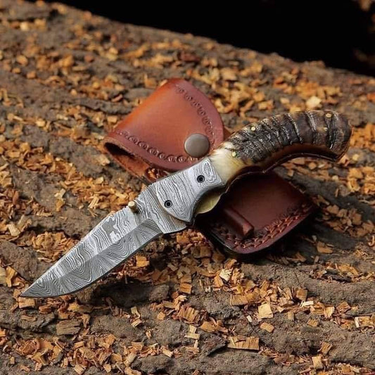Damascus steel handmade pocket folding knife sheep horn