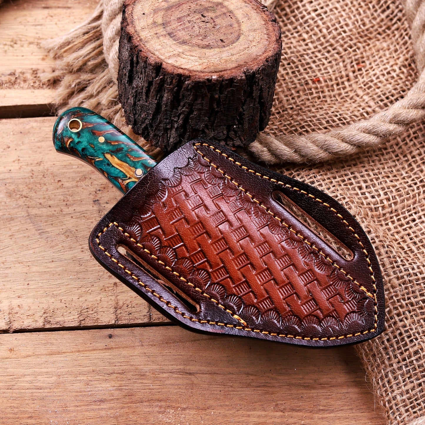 Handmade Damascus Steel Cowboy Hunting Knife with Pine Cone Handle
