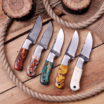 Handmade Damascus Steel Cowboy Hunting Knife with Pine Cone Handle